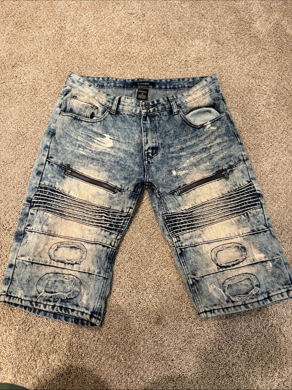MENs Society whitewashed jean short size 34
